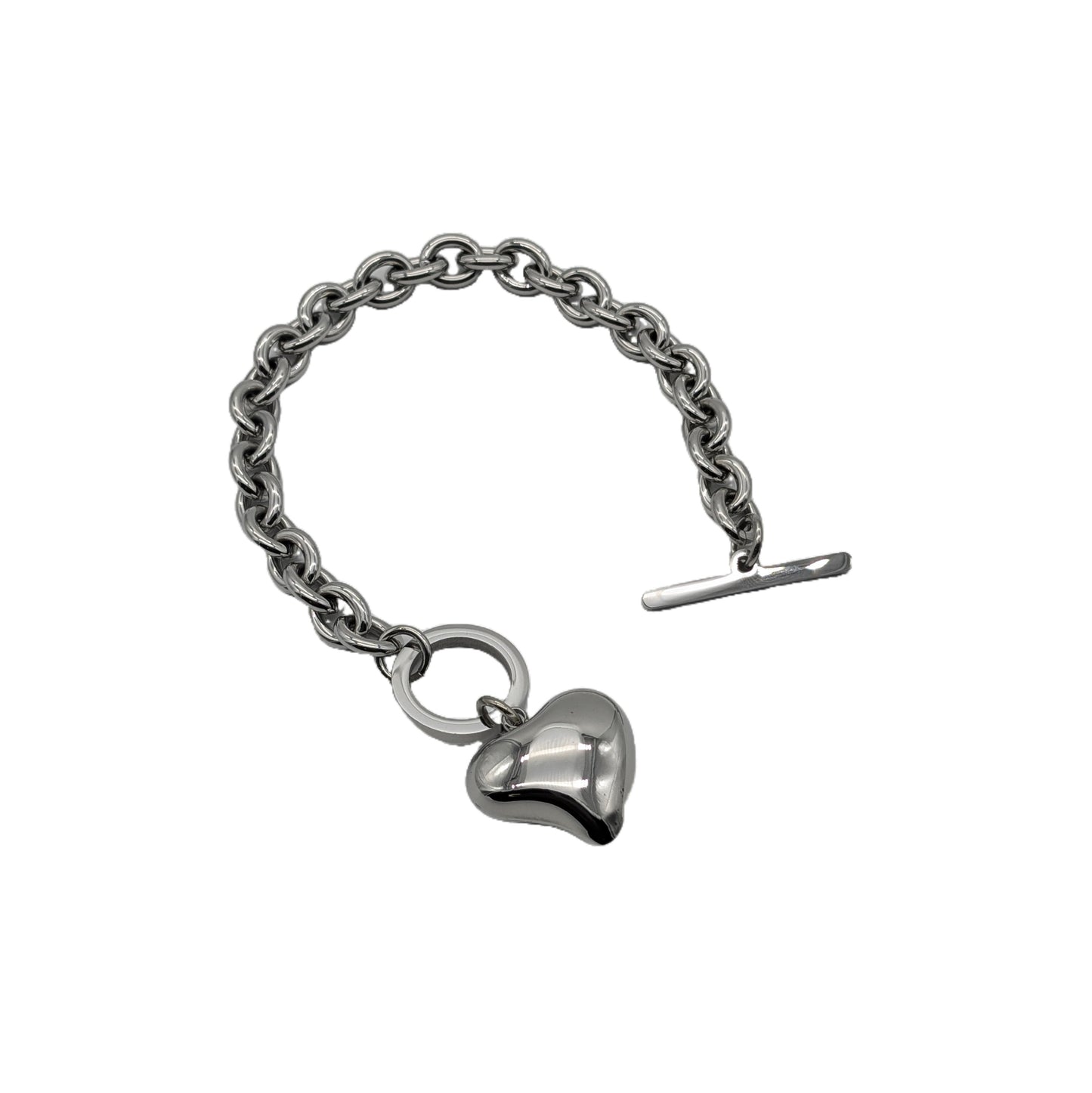 Curved Heart Pendant Bracelet