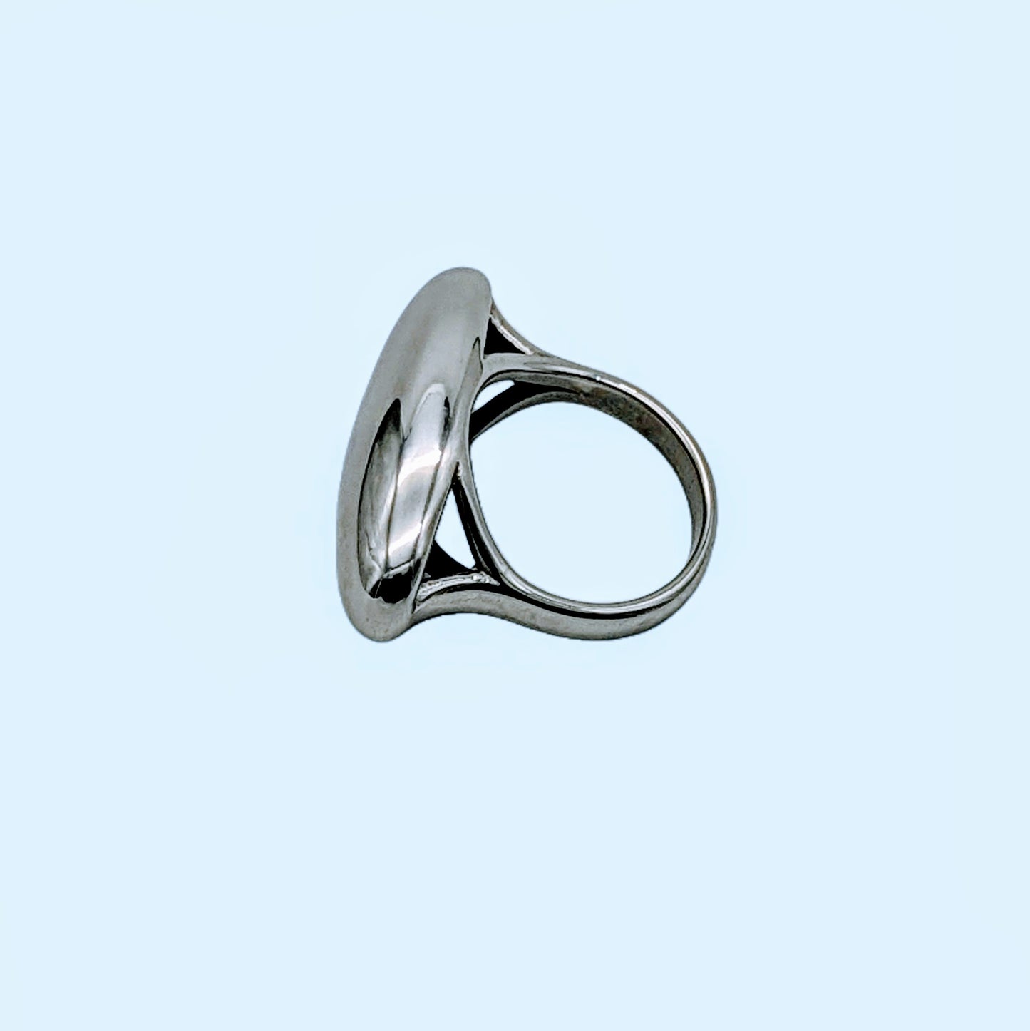 Oblong Ring