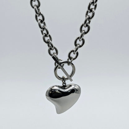 Curved Heart Pendant Necklace