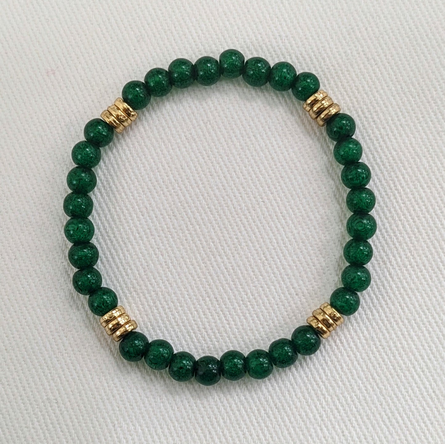 Pulsera de cuentas de envidia verde