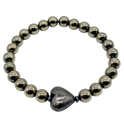 Ro & Gieo Hematite and Blackplated Brass Heart Bracelet
