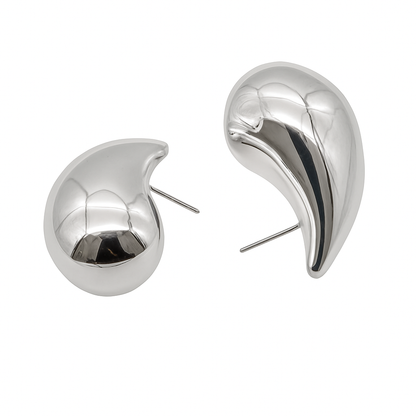 Oro Chunky Waterdrop Stud Earrings