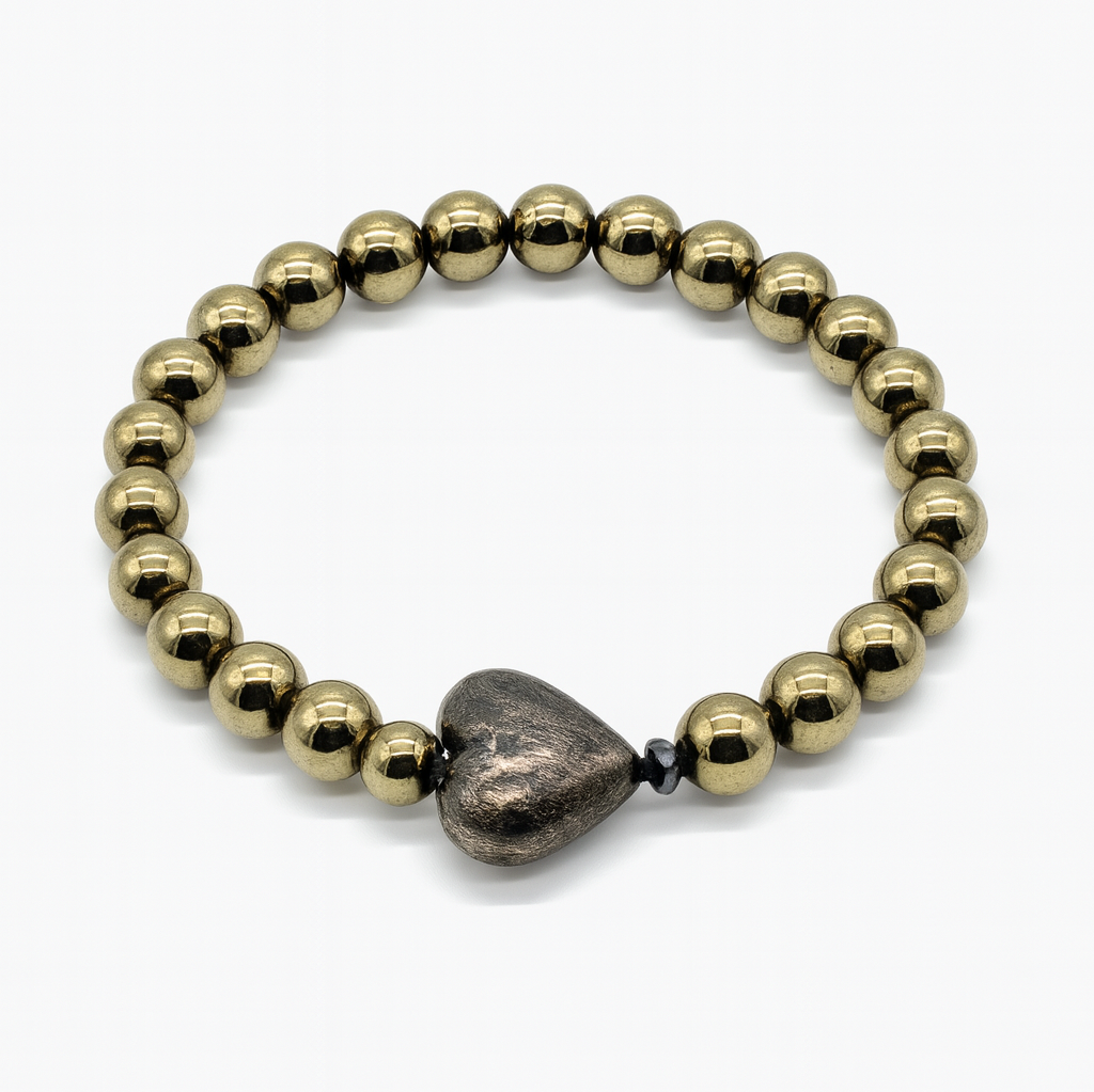 Ro & Gieo Hematite and Blackplated Brass Heart Bracelet