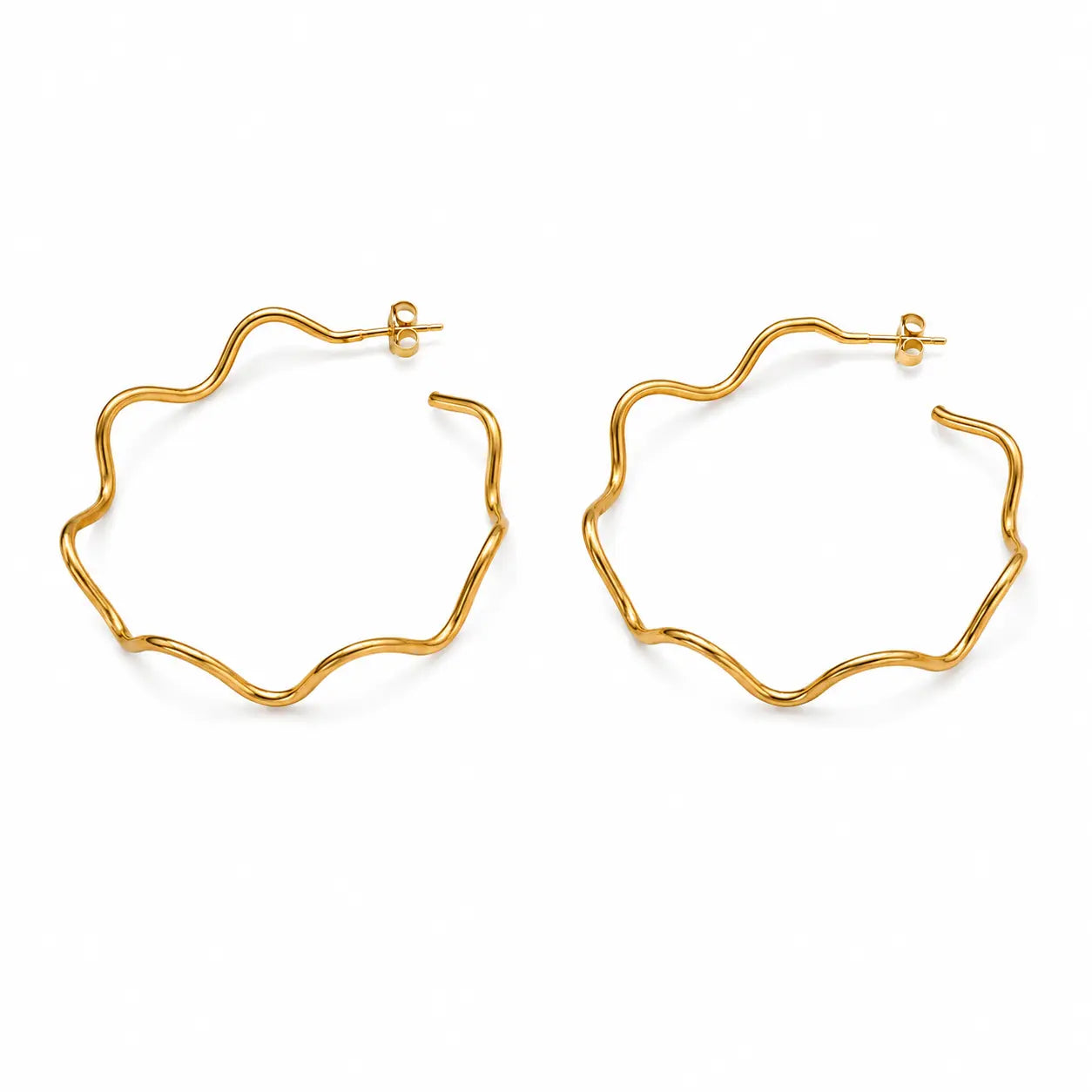 The Wavy Wire Hoop Earrings Ro & Gieo