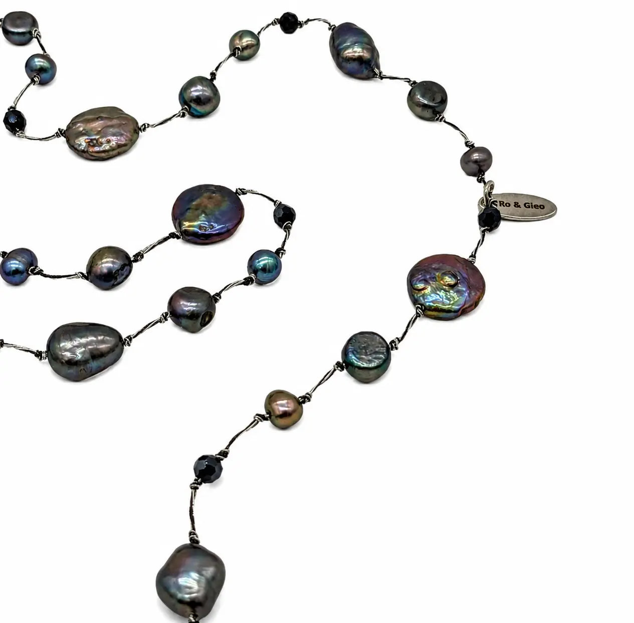 Metallic Yarn Bead Necklace Ro & Gieo