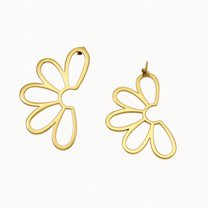 Half-baked Flower Stud Earrings