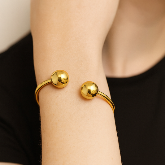 Bisi Cuff