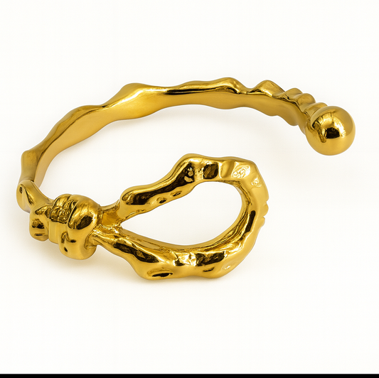 Luna Cuff