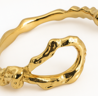 Luna Cuff