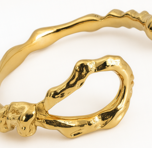 Luna Cuff
