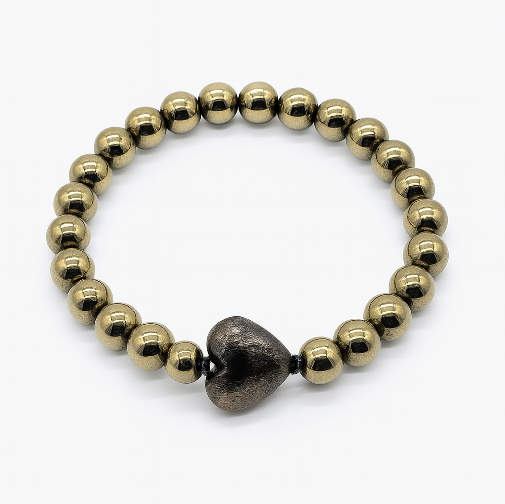 Ro & Gieo Hematite and Blackplated Brass Heart Bracelet